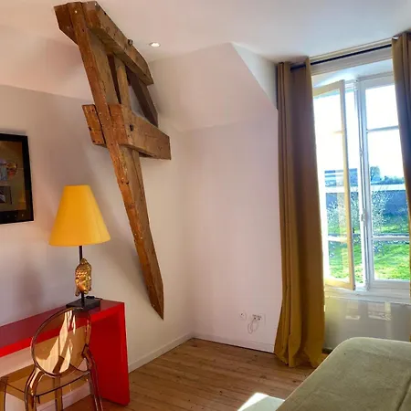 Chateau De Courmelois Champagne Val de Vesle