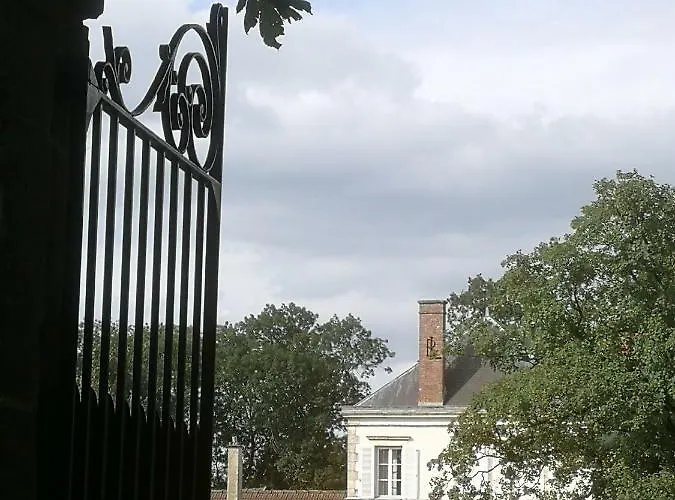 Chateau De Courmelois Champagne 3* Val de Vesle